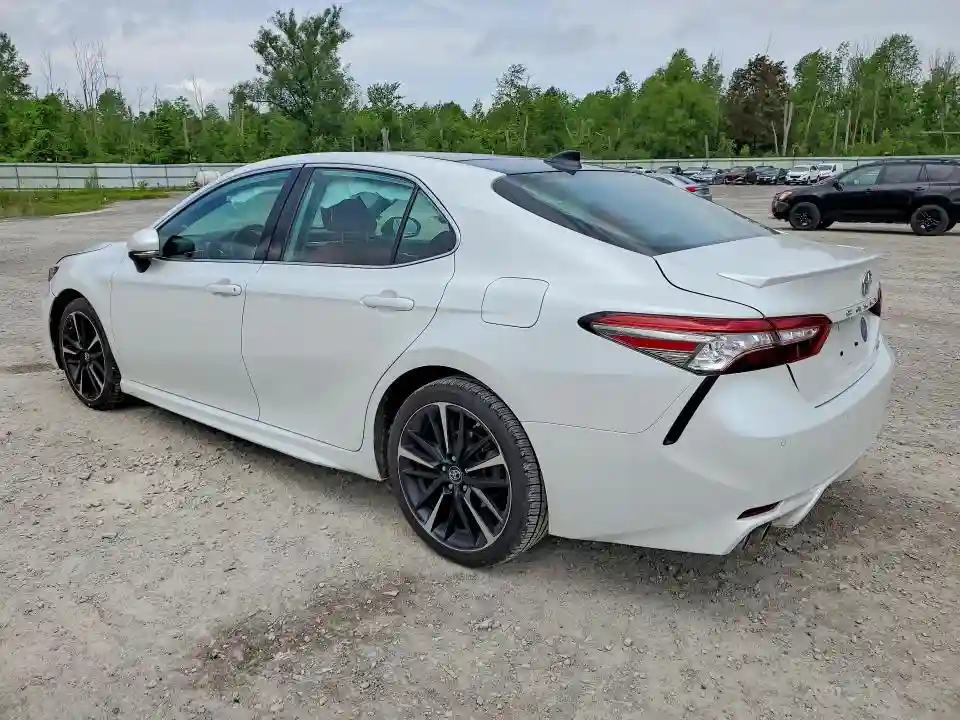 4T1B61HK0KU735264 2019 TOYOTA CAMRY-1
