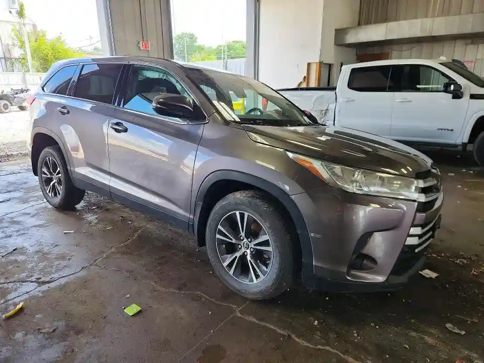 5TDBZRFH3KS977777 2019 TOYOTA HIGHLANDER-3