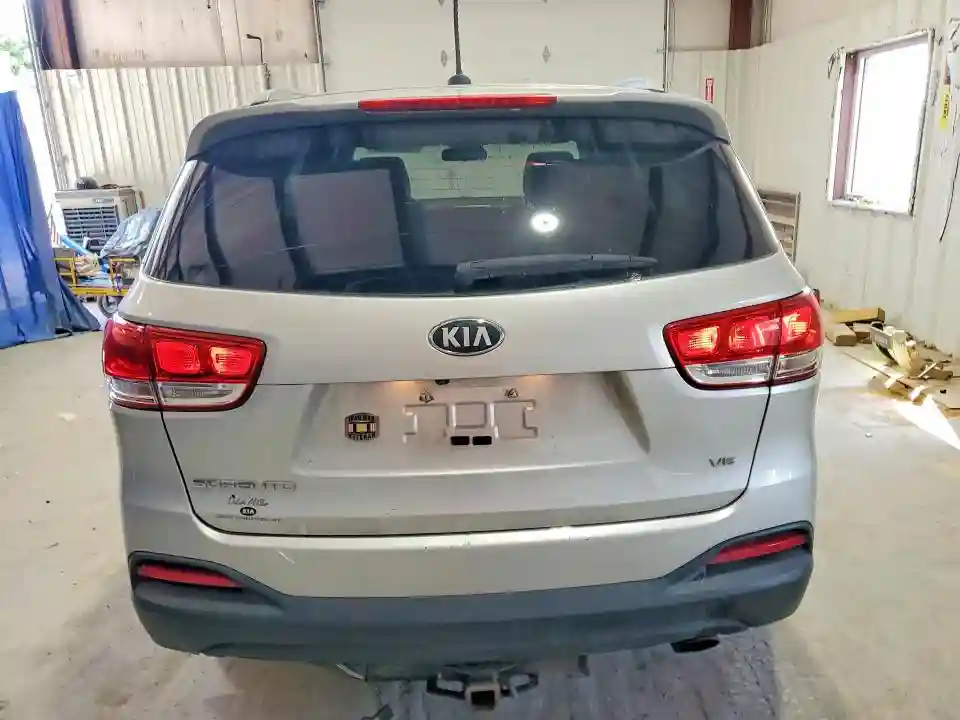 5XYPGDA55GG109022 2016 KIA SORENTO-5