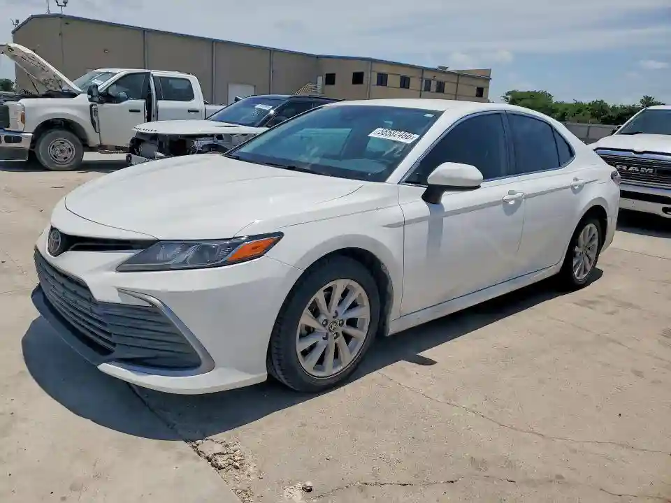 4T1C11AK0MU460625 2021 TOYOTA CAMRY-0