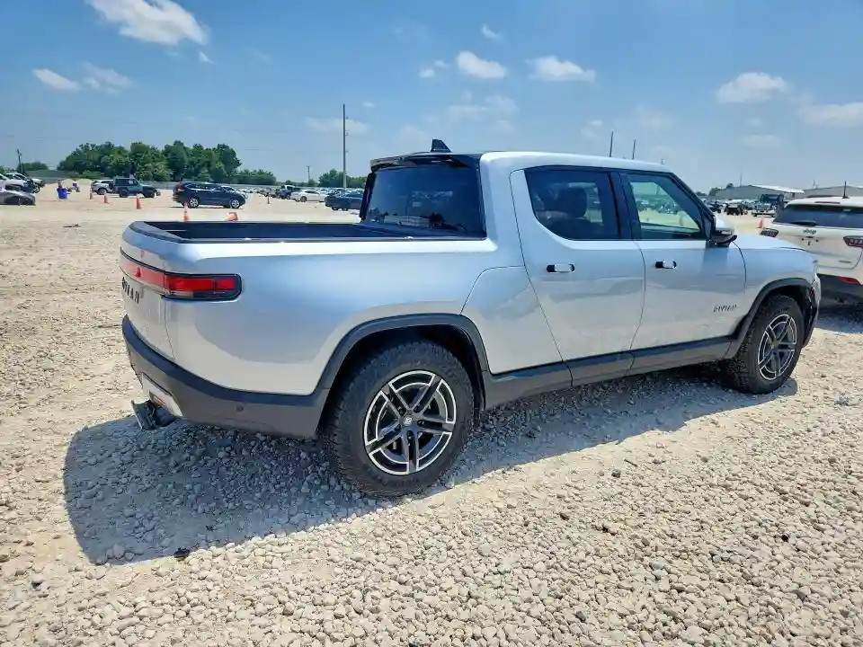 7FCTGGAA9TN044251 2026 RIVIAN RIT-2