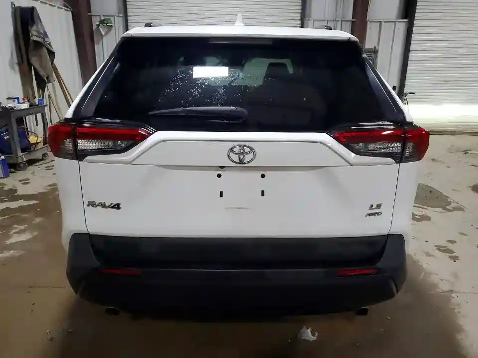 2T3G1RFVXMC165141 2021 TOYOTA RAV4-5