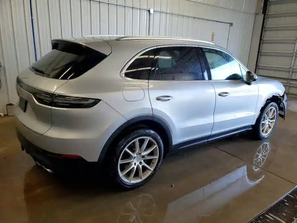WP1AB2AY7KDA62942 2019 PORSCHE CAYENNE-2