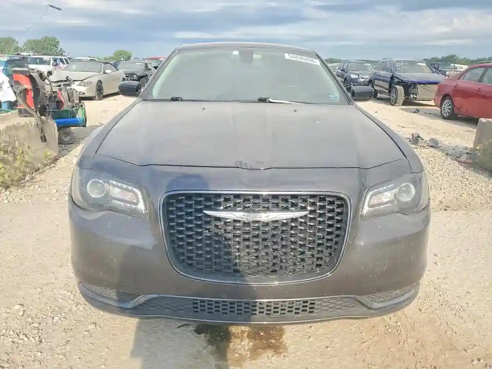 2C3CCAAG0JH317283 2018 CHRYSLER 300-4