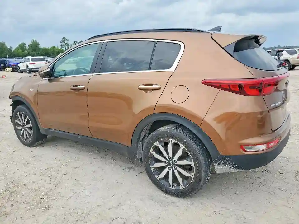KNDPNCACXJ7392391 2018 KIA SPORTAGE-1