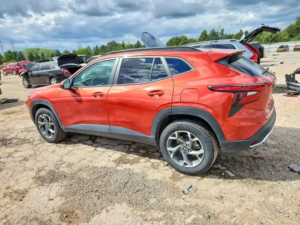 KL77LHE24RC117099 2024 CHEVROLET TRAX-1