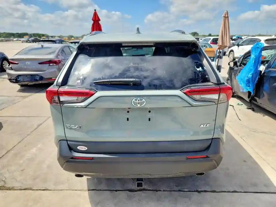 2T3C1RFV6MW119979 2021 TOYOTA RAV4-5
