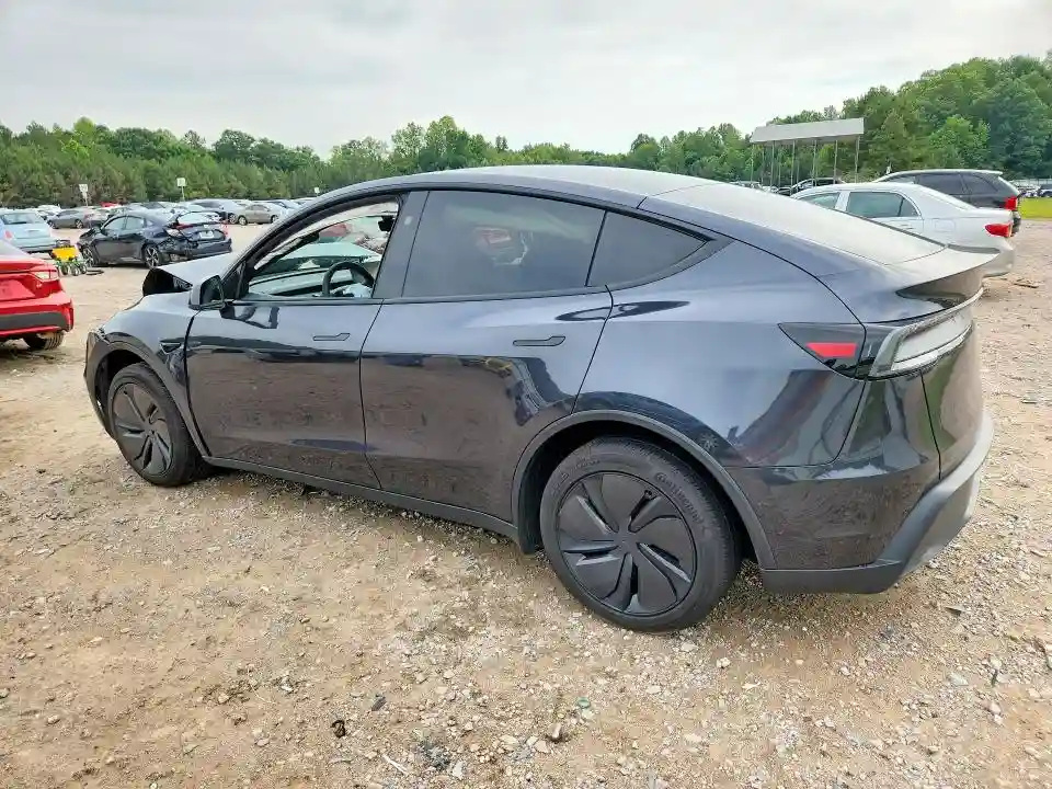 7SAYGAEE1TF617781 2026 TESLA MODEL Y-1