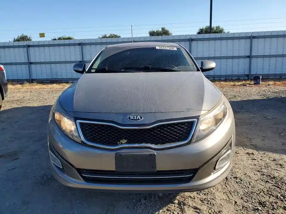 5XXGR4A76FG496890 2015 KIA OPTIMA-4