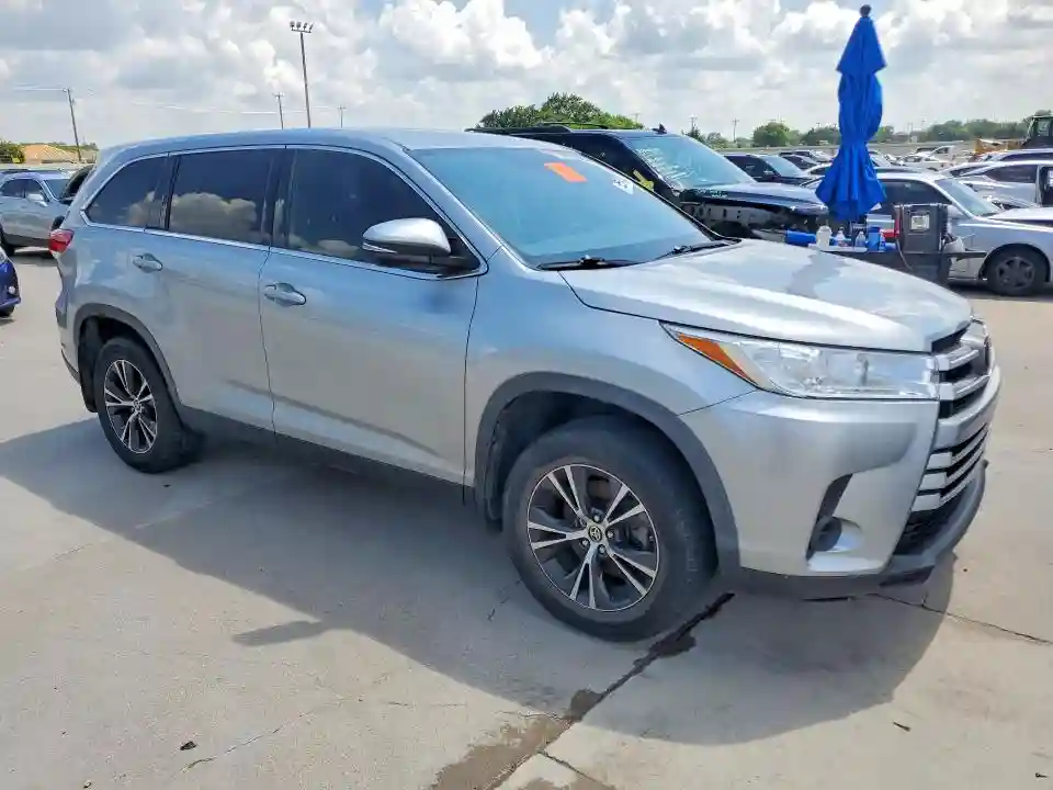 5TDZZRFH2KS369604 2019 TOYOTA HIGHLANDER-3