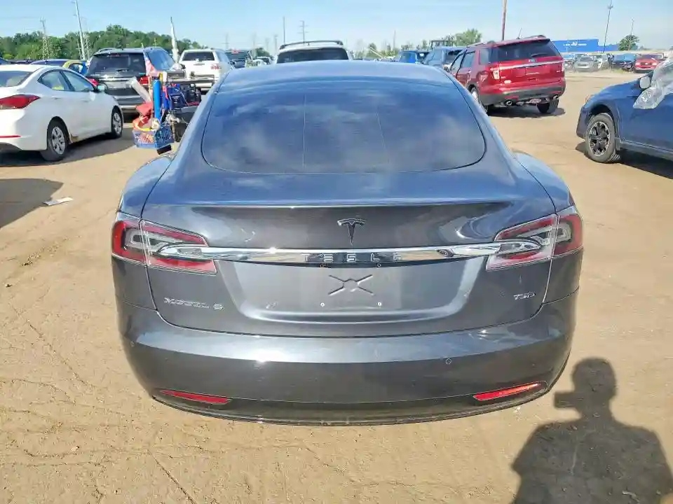 5YJSA1E22HF199863 2017 TESLA MODEL S-5