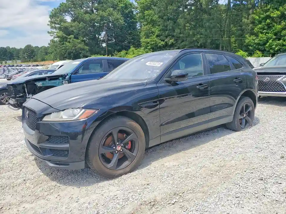 SADCJ2BN3HA097218 2017 JAGUAR F-PACE-0