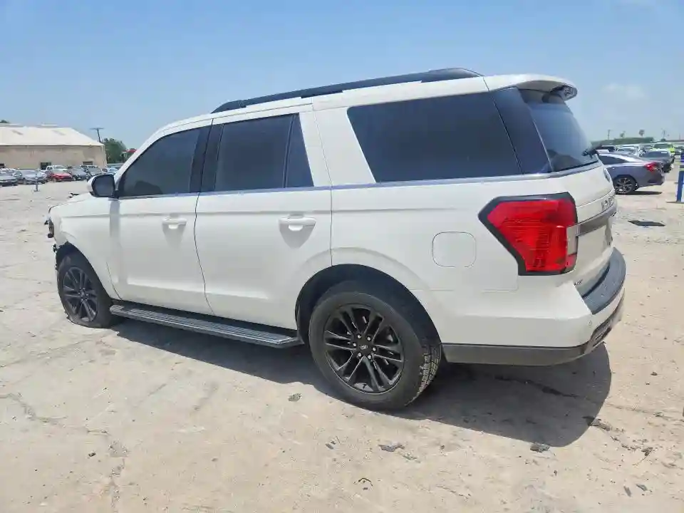 1FMJU1HT7NEA17803 2022 FORD EXPEDITION-1