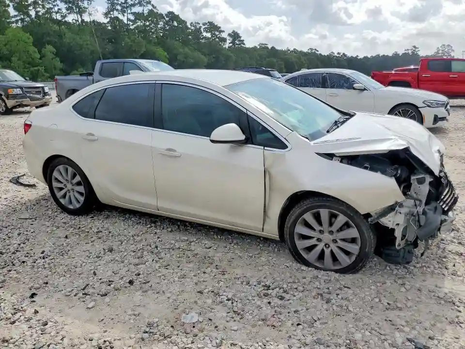 1G4PP5SKXG4130694 2016 BUICK VERANO-3