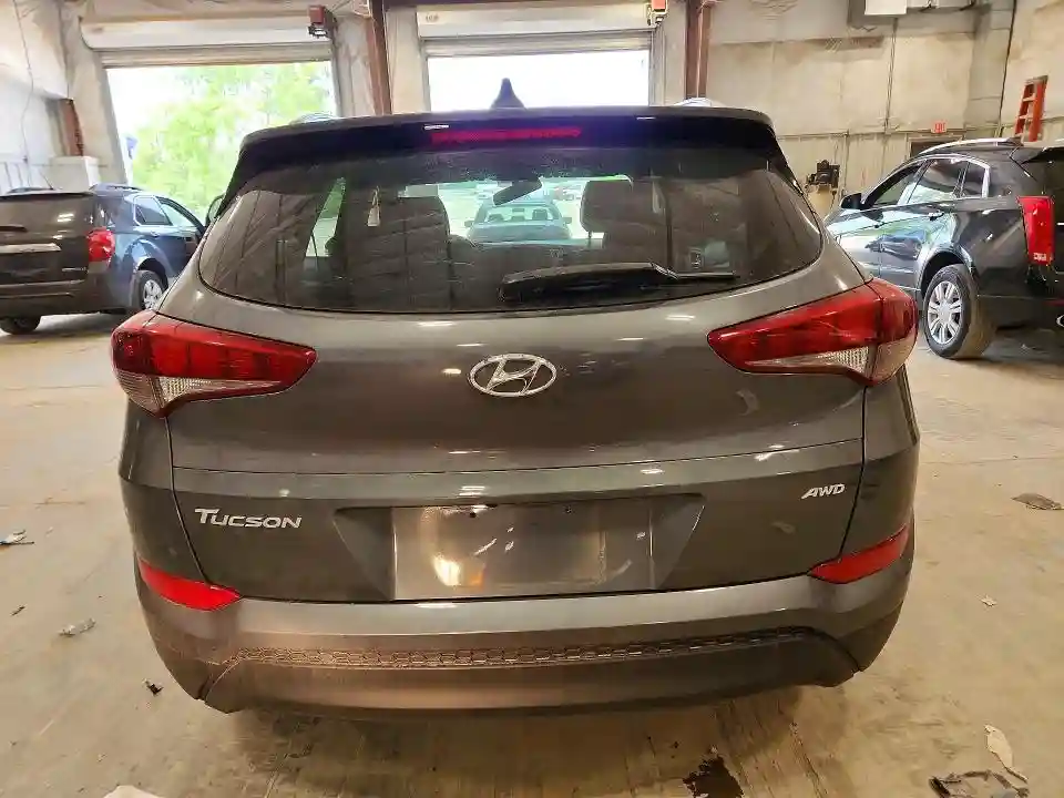 KM8J3CA49JU681828 2018 HYUNDAI TUCSON-5