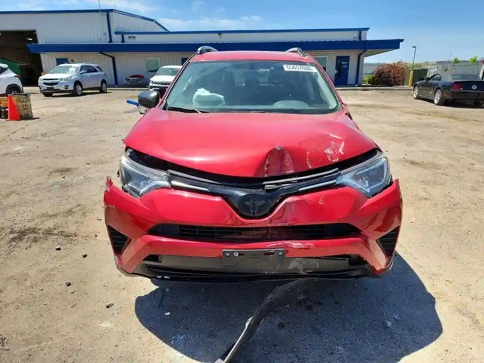 JTMBFREV5GJ068265 2016 TOYOTA RAV4-4