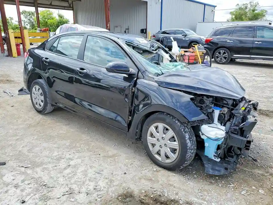 3KPA24AD9PE519928 2023 KIA RIO-3