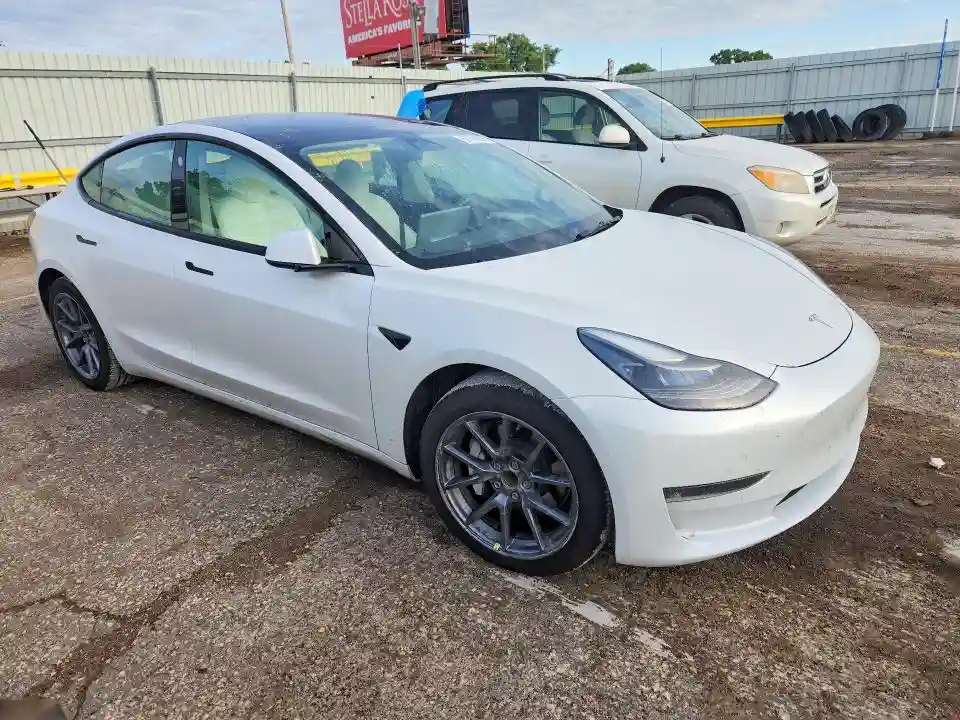 5YJ3E1EA3MF098714 2021 TESLA MODEL 3-3
