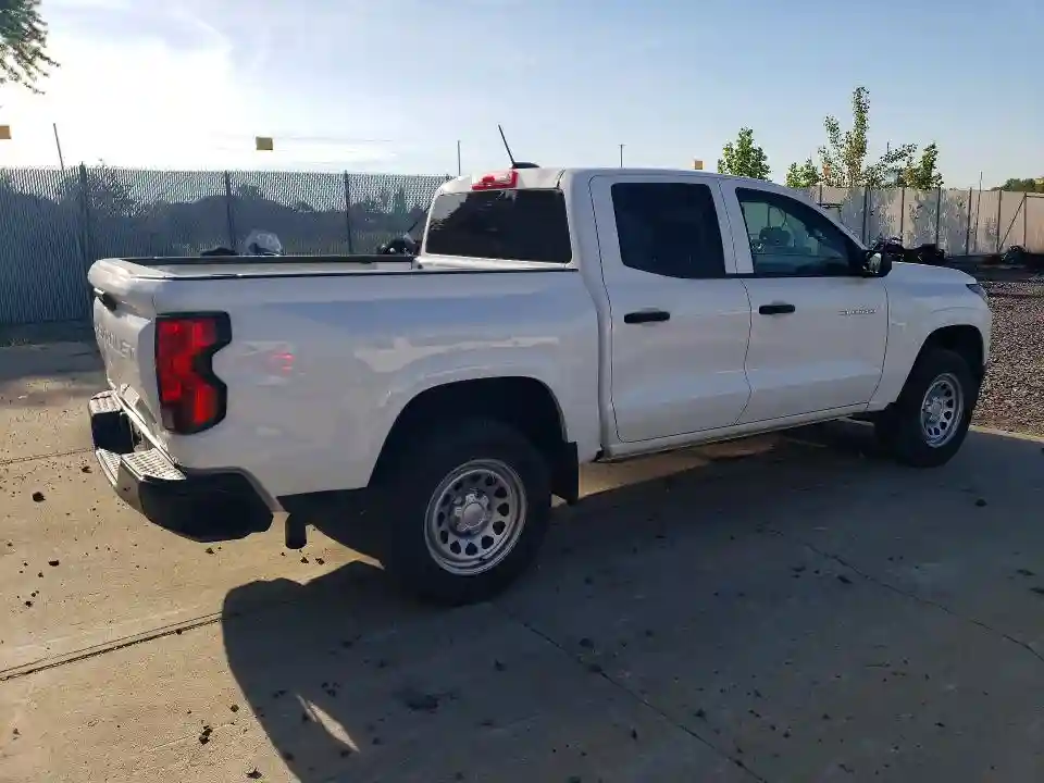 1GCGSBEC5R1135067 2024 CHEVROLET COLORADO-2