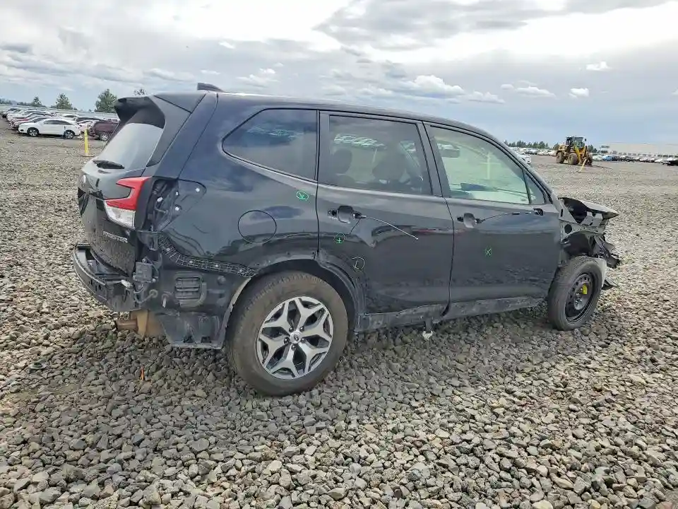 JF2SKAJC1MH575167 2021 SUBARU FORESTER-2