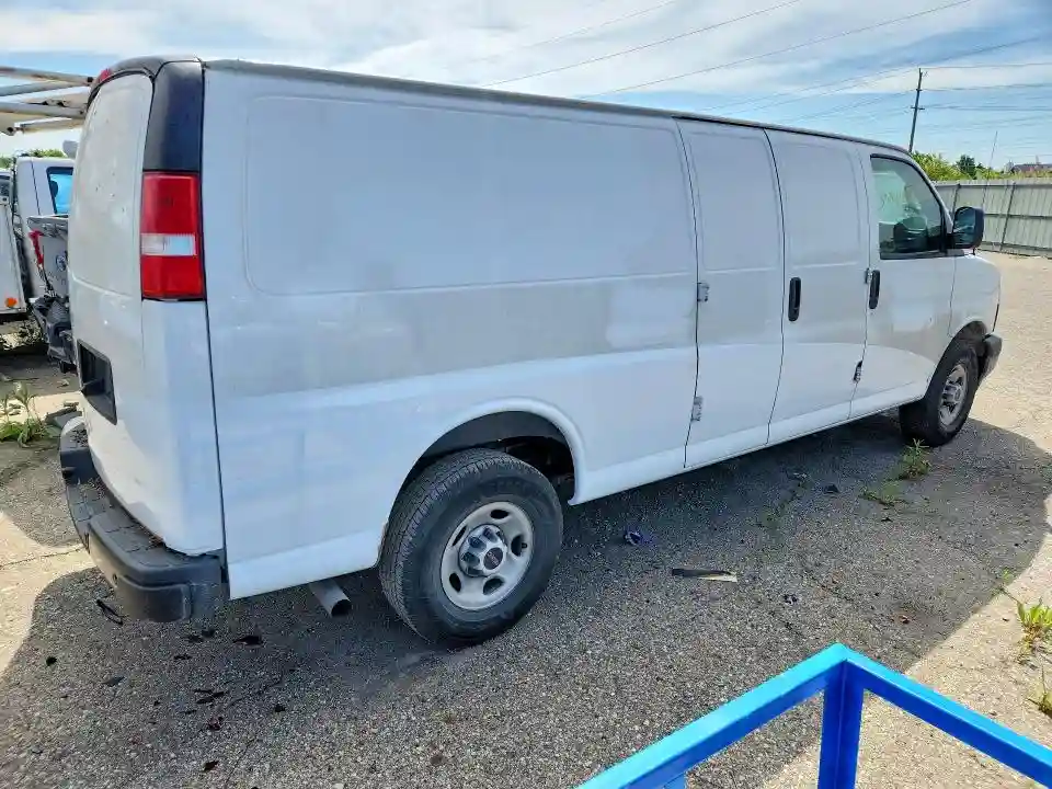 1GTW7BFP2P1134289 2023 GMC SAVANA-2