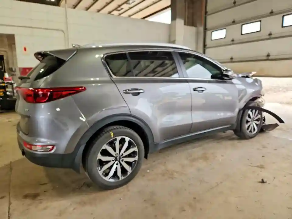 KNDPNCACXJ7390253 2018 KIA SPORTAGE-2