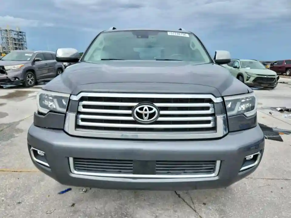 5TDDY5G17JS161692 2018 TOYOTA SEQUOIA-4