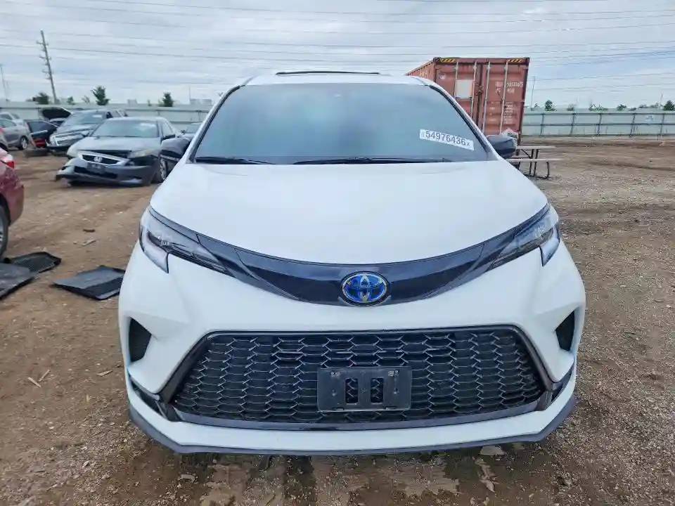 5TDDSKFC6RS136734 2024 TOYOTA SIENNA-4
