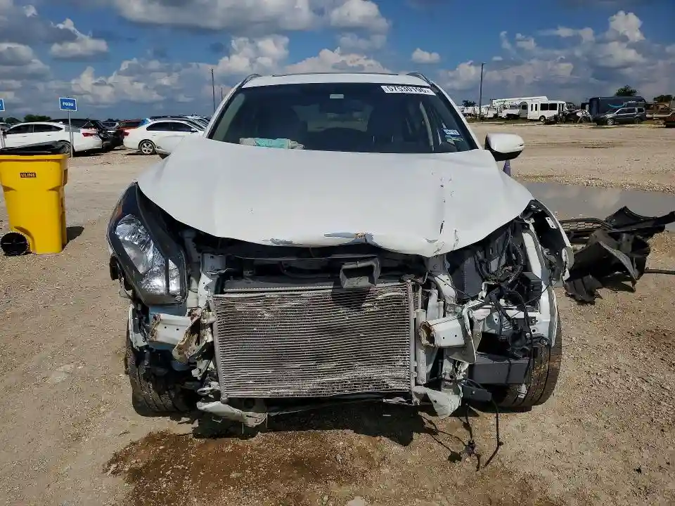 3CZRU5H71HM710053 2017 HONDA HR-V-4
