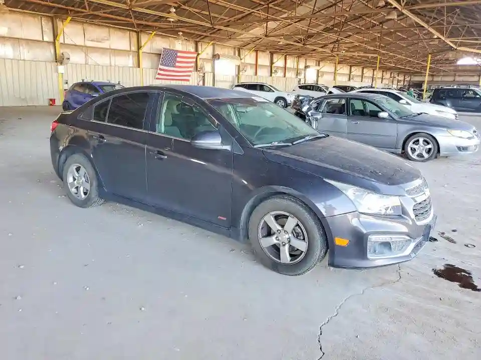 1G1PE5SBXG7153815 2016 CHEVROLET CRUZE-3