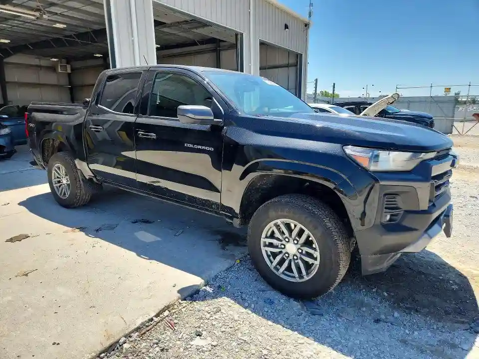 1GCPTCEK4R1185601 2024 CHEVROLET COLORADO-3
