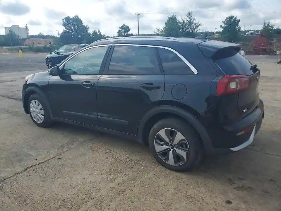 KNDCC3LC4H5065900 2017 KIA NIRO LXS S-1