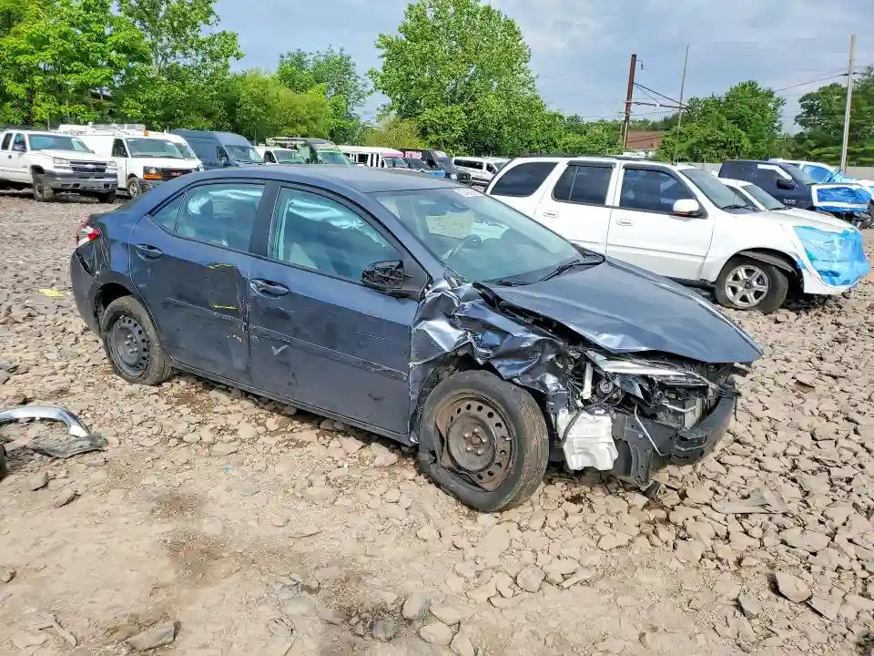 2T1BURHE3KC199457 2019 TOYOTA COROLLA-3