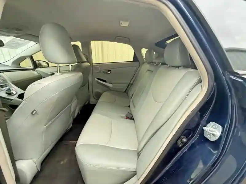 JTDKN3DU8F0427525 2015 TOYOTA PRIUS ONE-5