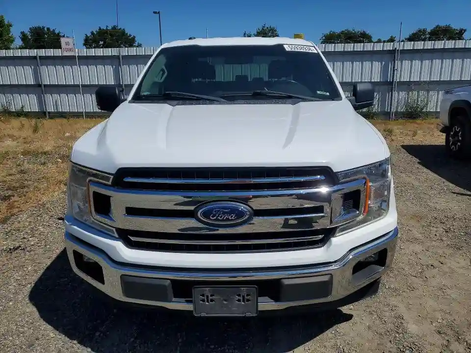 1FTEW1CG8JKE50049 2018 FORD F150-4