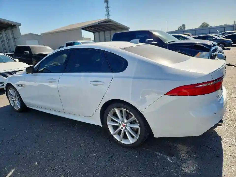SAJBF4BV5GCY16283 2016 JAGUAR XF-1