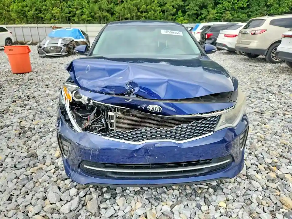 5XXGT4L39JG194644 2018 KIA OPTIMA S-4