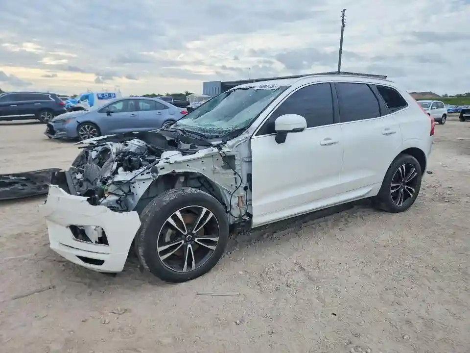 YV4102RK8M1793730 2021 VOLVO XC60-0