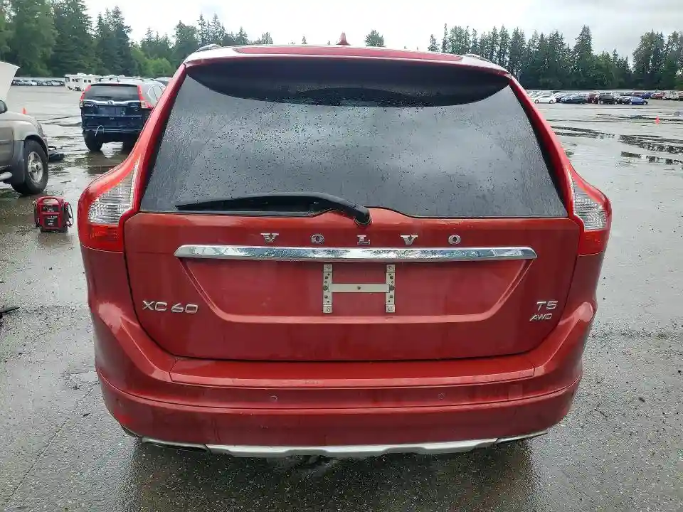 YV4612RK5F2642280 2015 VOLVO XC60-5