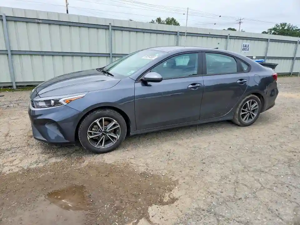 3KPF24AD8PE552604 2023 KIA FORTE-0