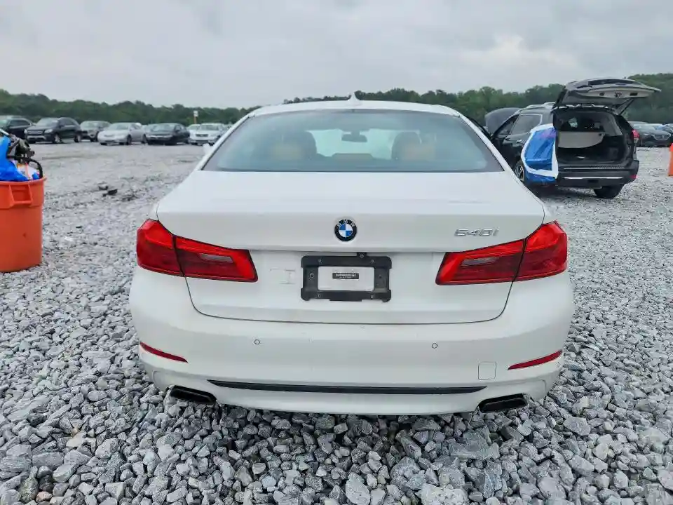 WBAJE5C54JWA94702 2018 BMW 5 SERIES-5