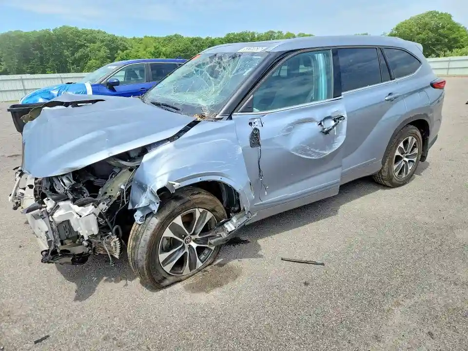 5TDGZRBH9MS108535 2021 TOYOTA HIGHLANDER-0