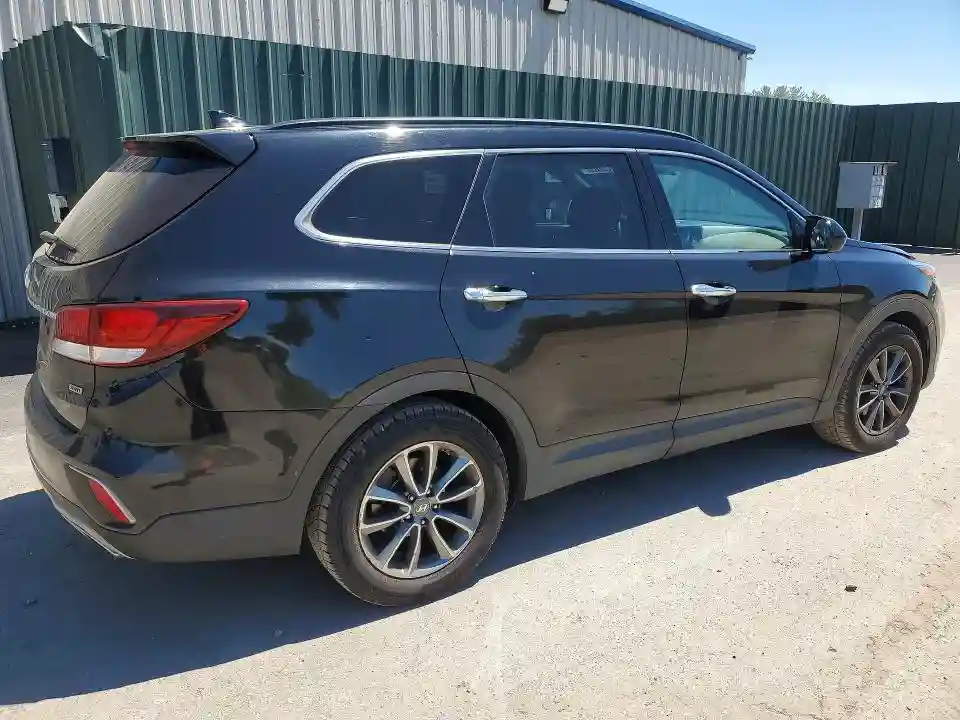 KM8SMDHF9HU207385 2017 HYUNDAI SANTA FE-2