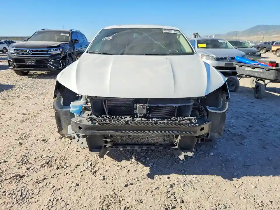 1VWLA7A33KC001900 2019 VOLKSWAGEN PASSAT-4