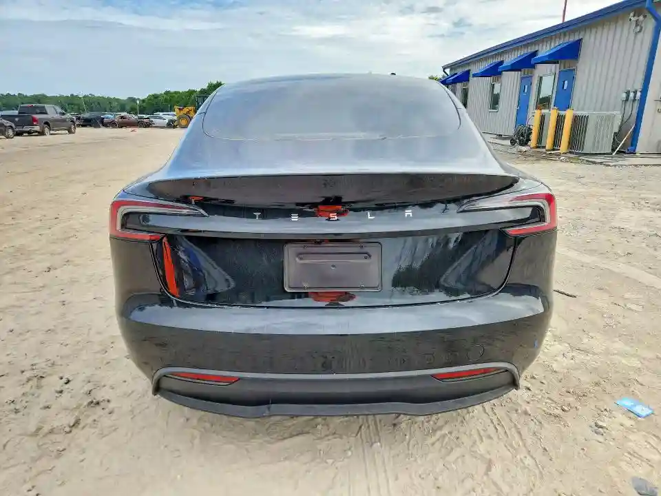 5YJ3E1EA1SF967873 2025 TESLA MODEL 3-5