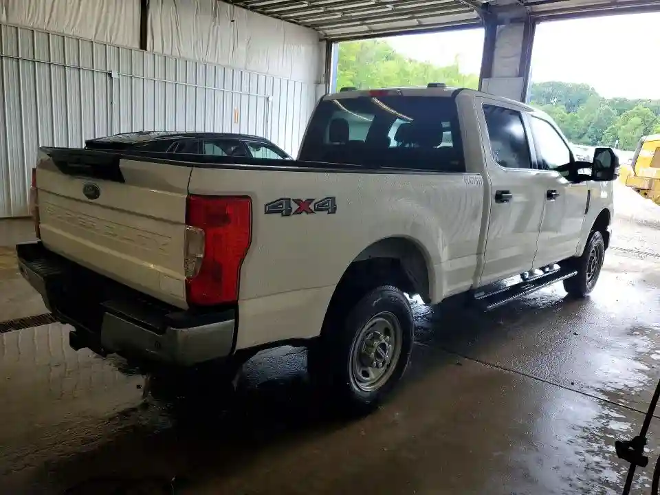 1FT7W2B64NEE59858 2022 FORD F250-2