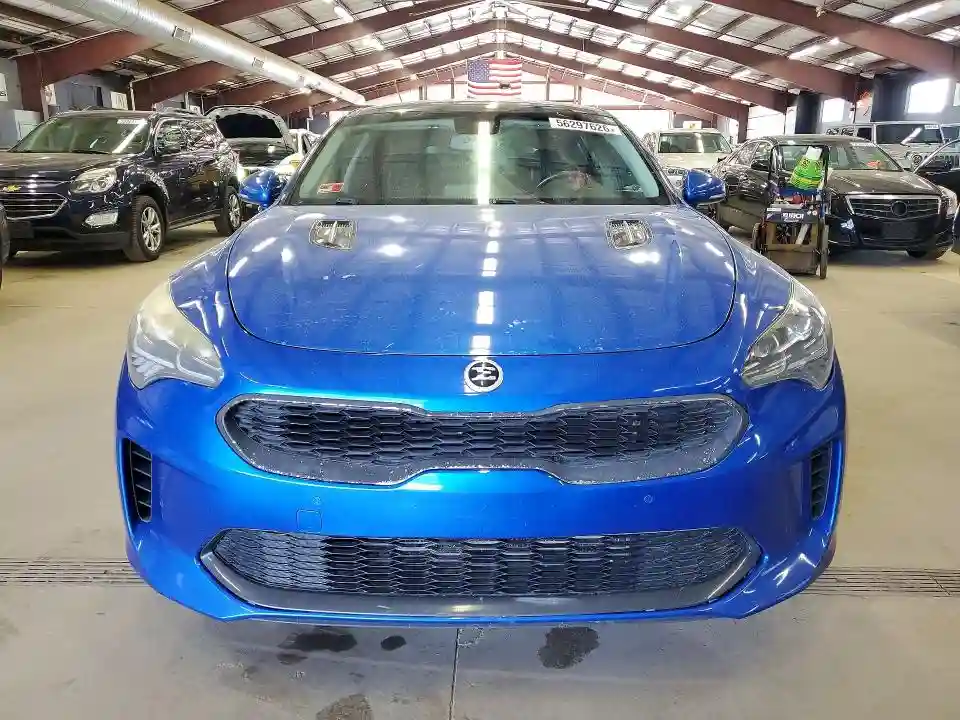KNAE25LA8J6025967 2018 KIA STINGER-4