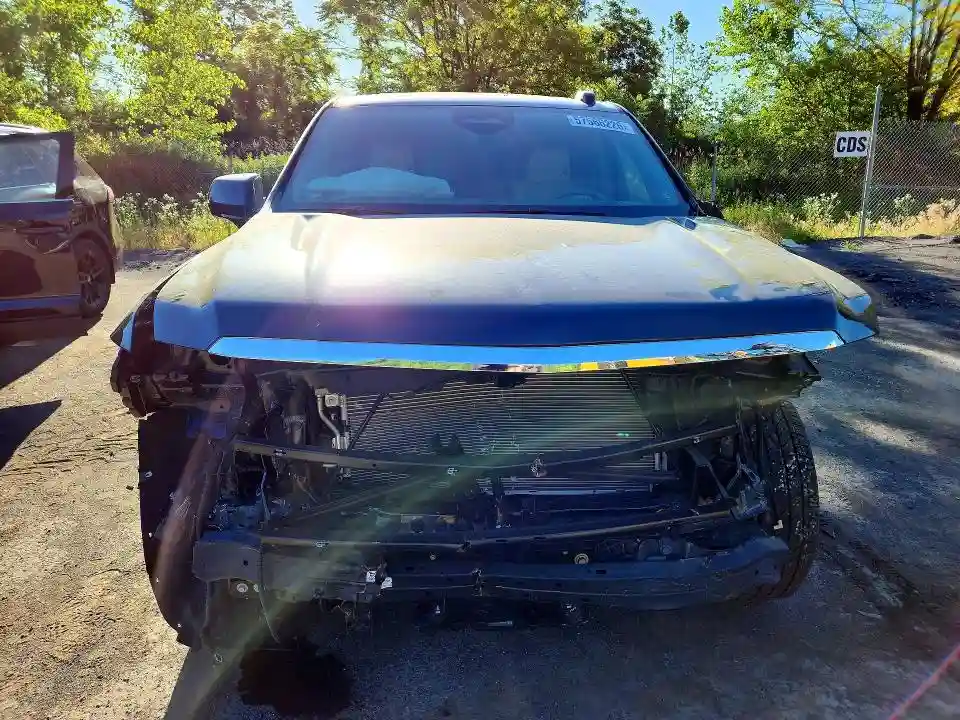 1GYS9MKL7TR225474 2026 CADILLAC ESCALADE-4