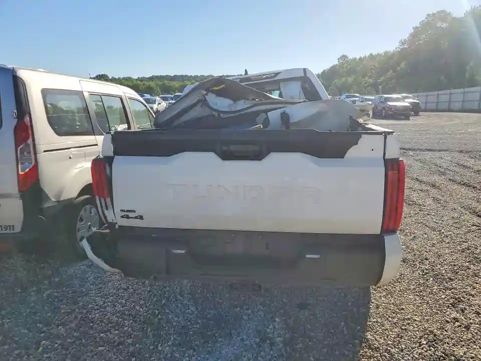 5TFKB5DB1SX295065 2025 TOYOTA TUNDRA-5