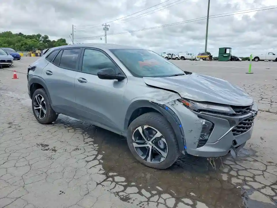 KL77LGEP2SC313716 2025 CHEVROLET TRAX-3
